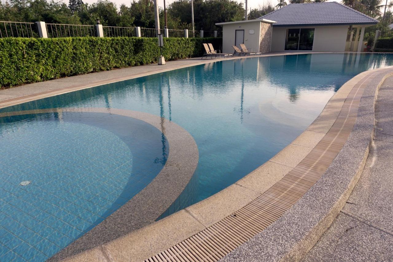 Laegenhet I Blue Marin. Huay Yang, Thailand Ban Huai Yang Exterior photo